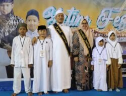 Bupati dan Wabup Lutim Dianugerahi Gelar “Ayah dan Bunda Yatim” di Yatim Fest